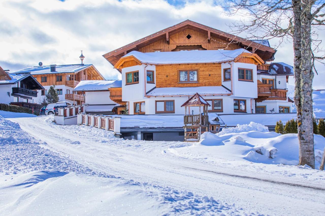 Landhaus Kirchgasser Ramsau am Dachstein Exterior foto
