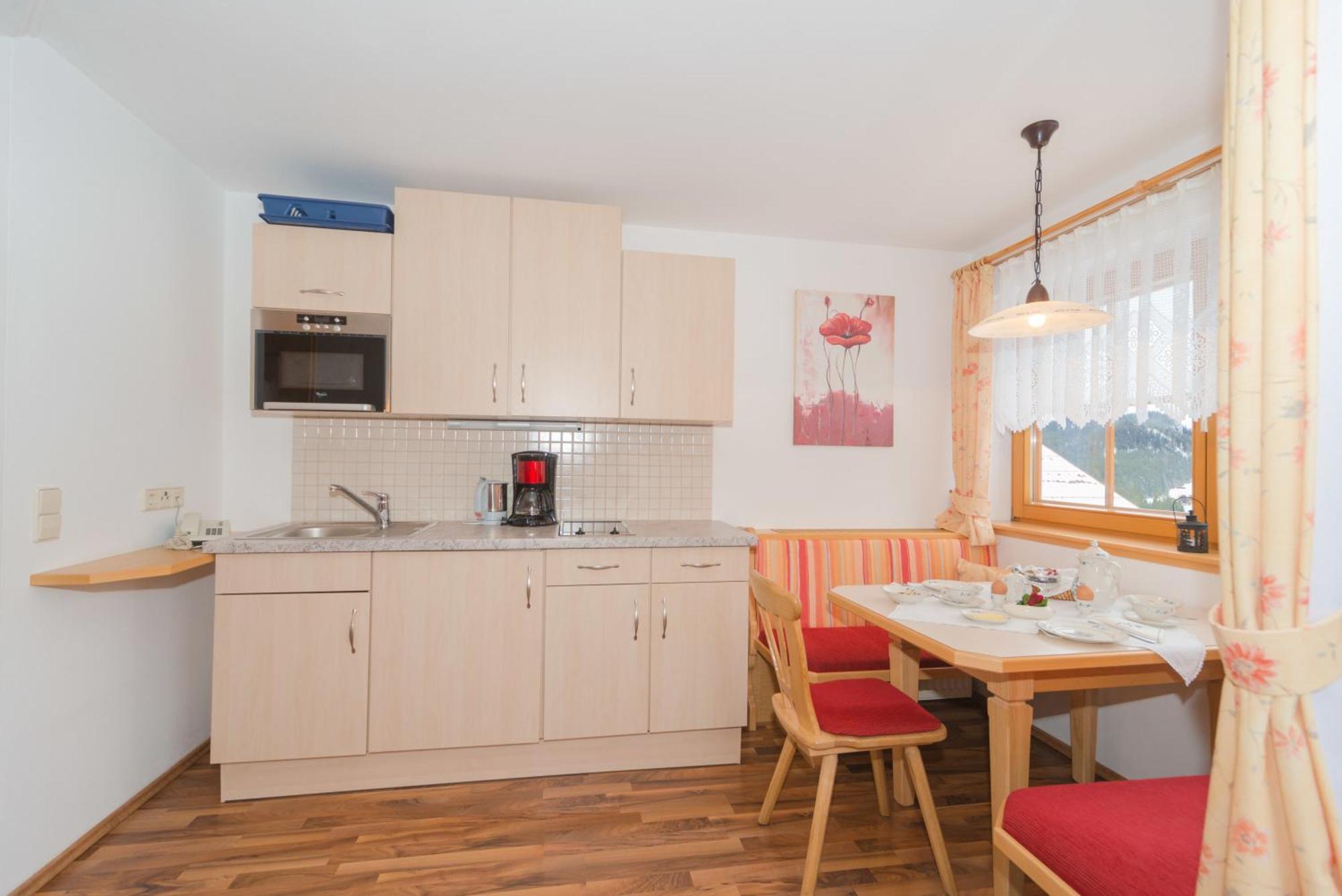 Landhaus Kirchgasser Ramsau am Dachstein Zimmer foto
